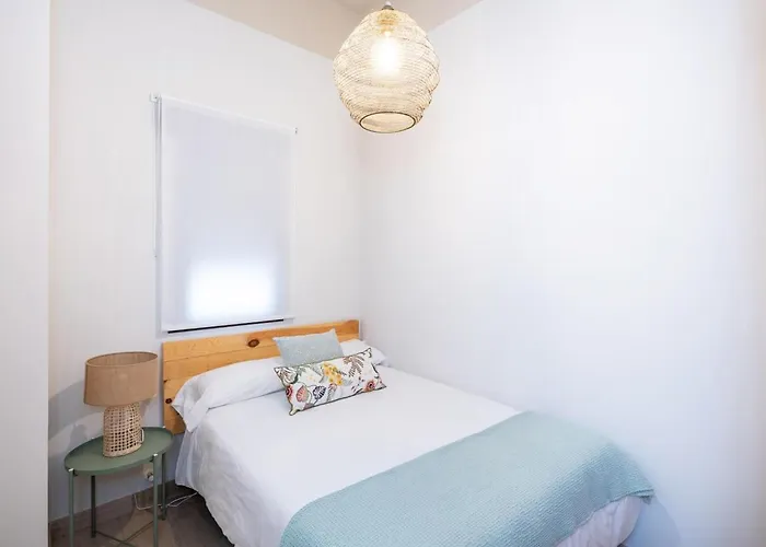 דירה Chezmoihomes Town Hall 2 *